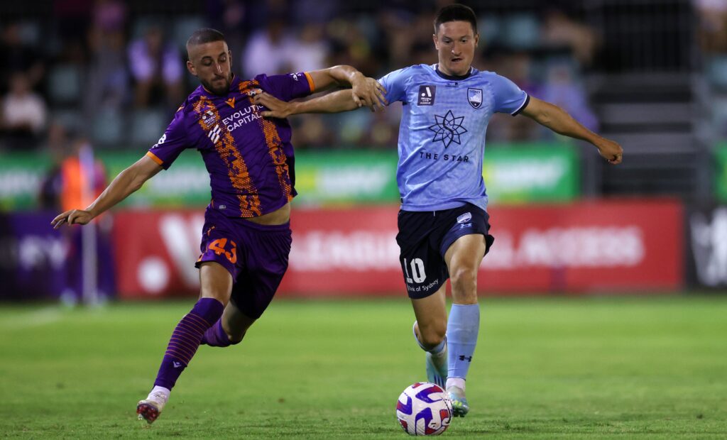 Nhận định soi kèo Sydney vs Perth Glory lúc 15h00 ngày 8/1/2025 nhan-dinh-soi-keo-sydney-vs-perth-glory-luc-15h00-ngay-8-1-2025-1