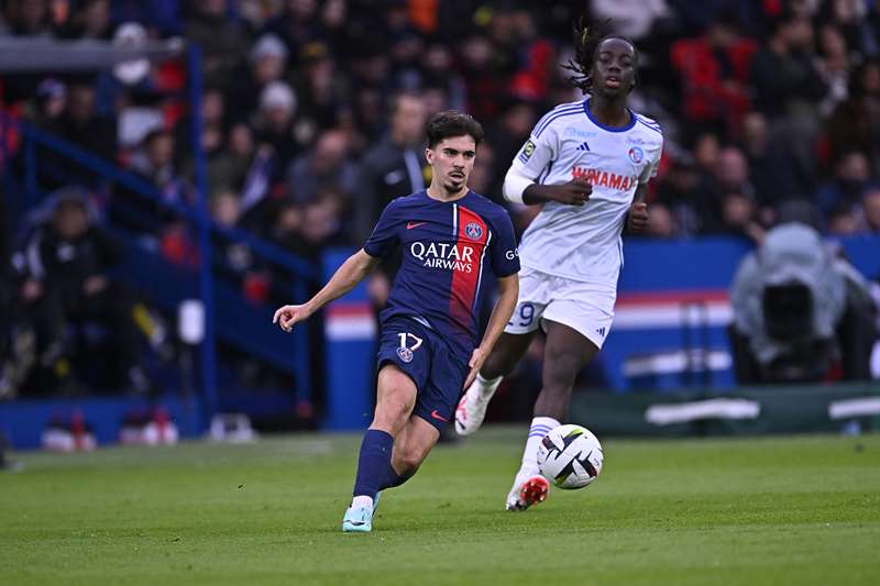 nhan-dinh-soi-keo-strasbourg-vs-psg-luc-22h00-ngay-3-5-2025