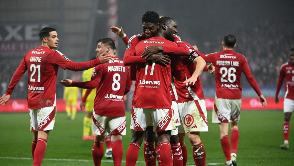 Brest sẽ phải đón nhận trận thua trước Napoli. nhan-dinh-soi-keo-napoli-vs-brest-luc-00h00-ngay-4-8-2025-2