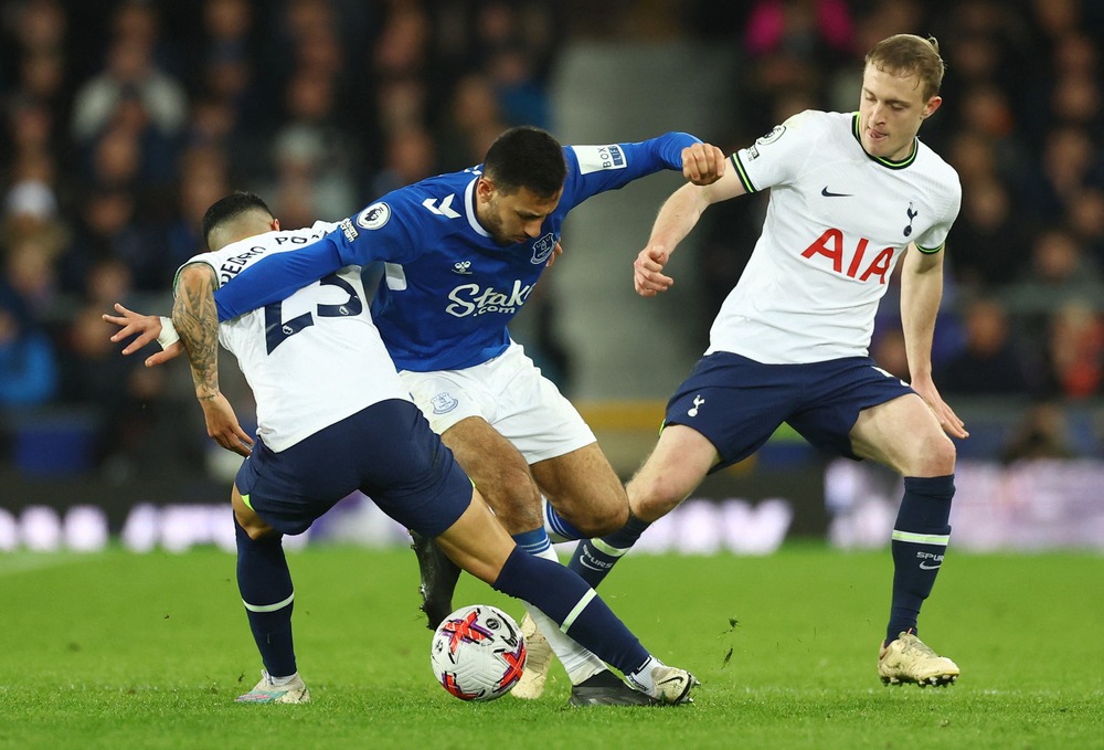 nhan-dinh-soi-keo-everton-vs-tottenham-hotspur-luc-23h30-ngay-26-10-2025-1