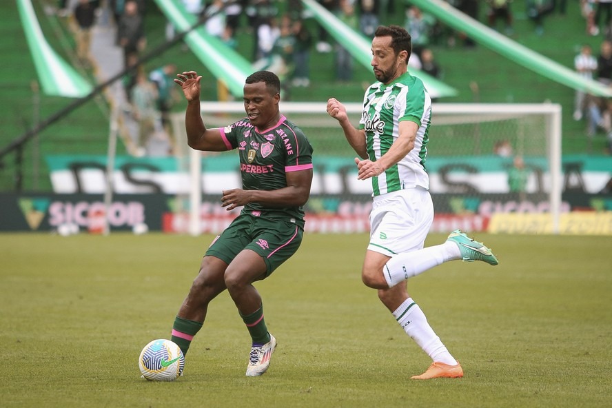 Nhận định soi kèo Fluminense vs Juventude lúc 07h30 ngày 17/10/2025 nhan-dinh-soi-keo-fluminense-vs-juventude-luc-07h30-ngay-17-10-2025-1
