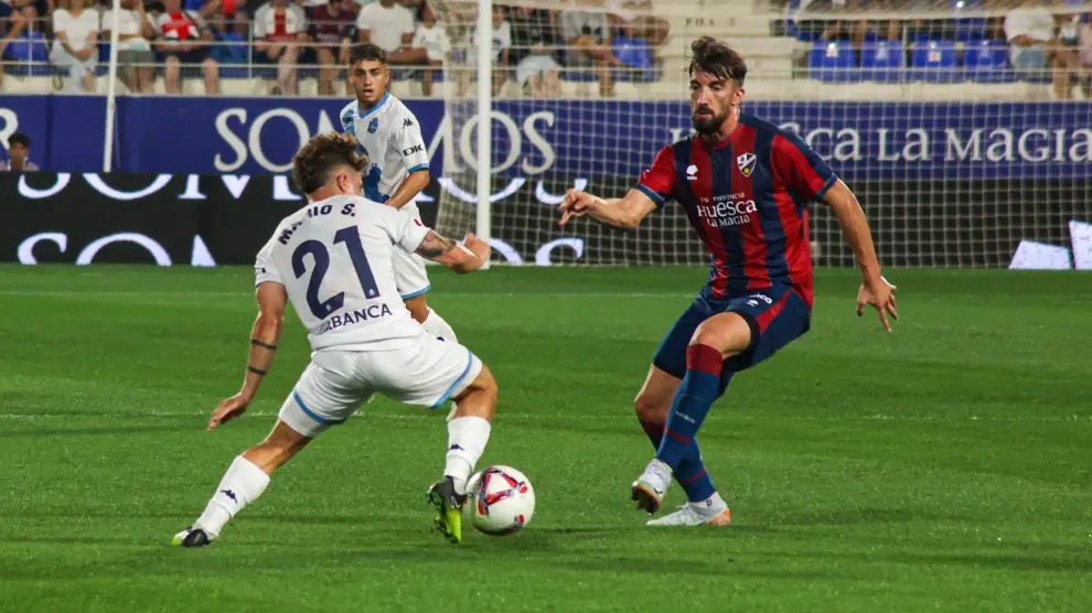 Nhận định soi kèo Huesca vs Cordoba lúc 02h30 ngày 13/1/2026 nhan-dinh-soi-keo-huesca-vs-cordoba-luc-02h30-ngay-13-1-2026-1