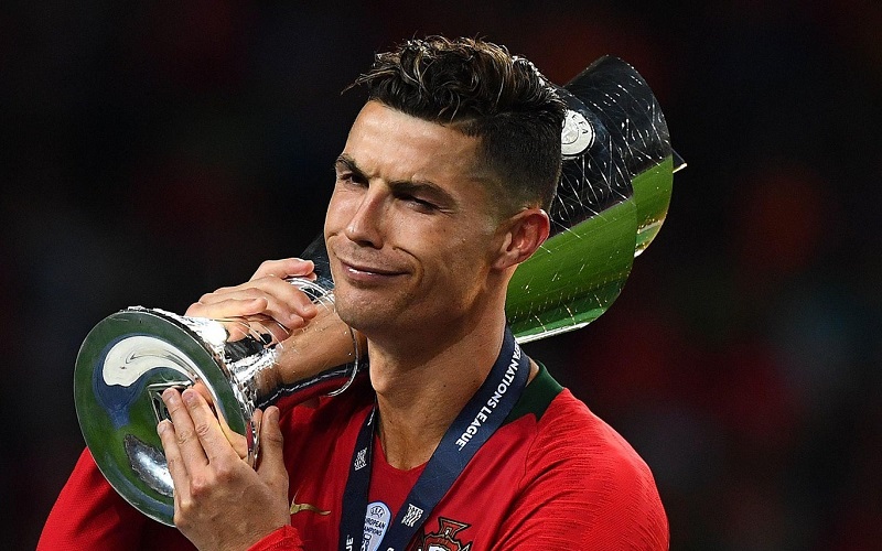 cr-7-la-ai-3